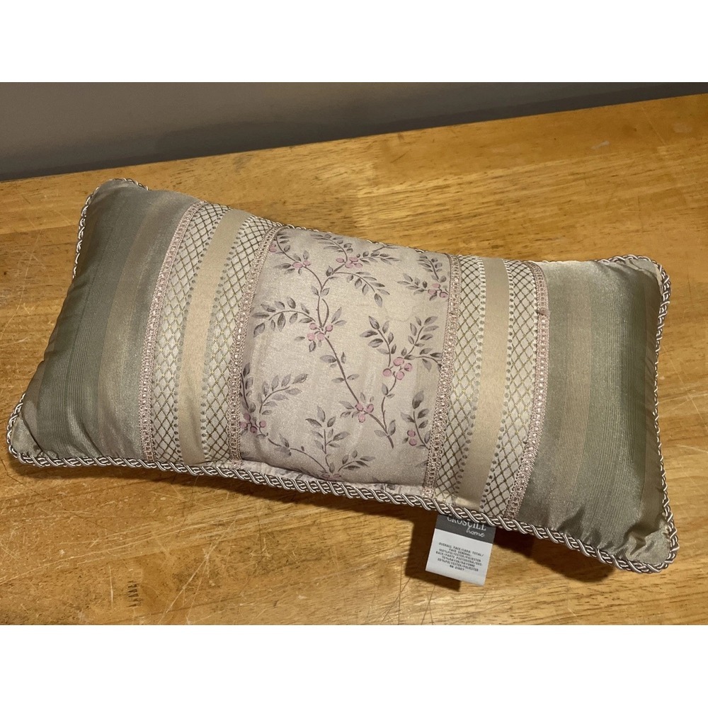 Vintage Croscill Cotswold Pillow‎ Lumbar Pink FCream Floral 20x11"